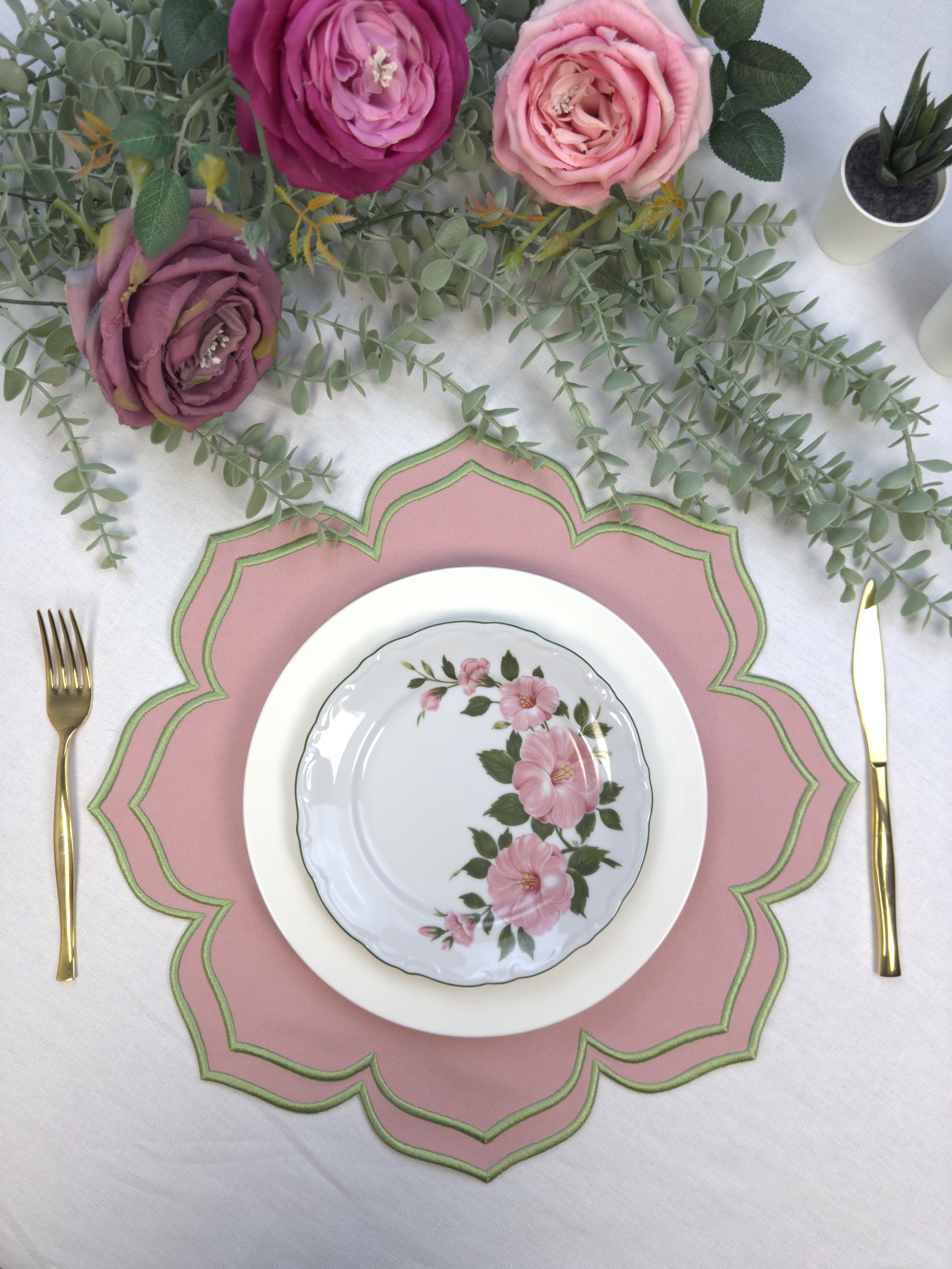 Pudra Pembe LOTUS Amerikan Servis görsel 1